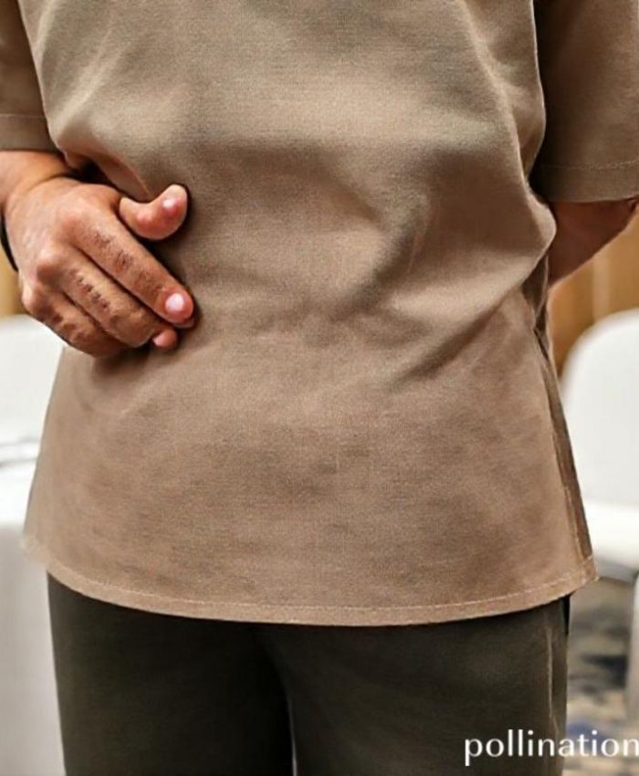 {"prompt":"Tiga potong kain katun Combed dengan ketebalan berbeda (24s, 30s, 32s) ditumpuk atau dijejerkan di atas meja kerja konveksi. Masing-masing kain diberi label angka ketebalannya. Salah satu tangan sedang menyentuh kain untuk menunjukkan tekstur dan ketebalannya. Latar belakang samar dengan mesin jahit atau tumpukan kaos jadi, suasana kerja yang profesional namun juga nyaman dan hangat.","originalPrompt":"Tiga potong kain katun Combed dengan ketebalan berbeda (24s, 30s, 32s) ditumpuk atau dijejerkan di atas meja kerja konveksi. Masing-masing kain diberi label angka ketebalannya. Salah satu tangan sedang menyentuh kain untuk menunjukkan tekstur dan ketebalannya. Latar belakang samar dengan mesin jahit atau tumpukan kaos jadi, suasana kerja yang profesional namun juga nyaman dan hangat.","width":768,"height":768,"seed":42,"model":"flux","enhance":false,"nologo":false,"negative_prompt":"undefined","nofeed":false,"safe":false,"quality":"medium","image":[],"transparent":false,"has_nsfw_concept":false,"concept":{"special_scores":{"0":0.4000000059604645,"1":-0.0560000017285347,"2":-0.09099999815225601},"special_care":[[0,0.4000000059604645]],"concept_scores":{"0":-0.06800000369548798,"1":-0.07000000029802322,"2":-0.0729999989271164,"3":-0.04600000008940697,"4":-0.08799999952316284,"5":-0.05999999865889549,"6":-0.07000000029802322,"7":-0.05000000074505806,"8":-0.04699999839067459,"9":-0.11599999666213989,"10":-0.06599999964237213,"11":-0.0689999982714653,"12":-0.0689999982714653,"13":-0.05999999865889549,"14":-0.07000000029802322,"15":-0.09300000220537186,"16":-0.08100000023841858},"bad_concepts":[]},"trackingData":{"actualModel":"flux","usage":{"completionImageTokens":1,"totalTokenCount":1}}}